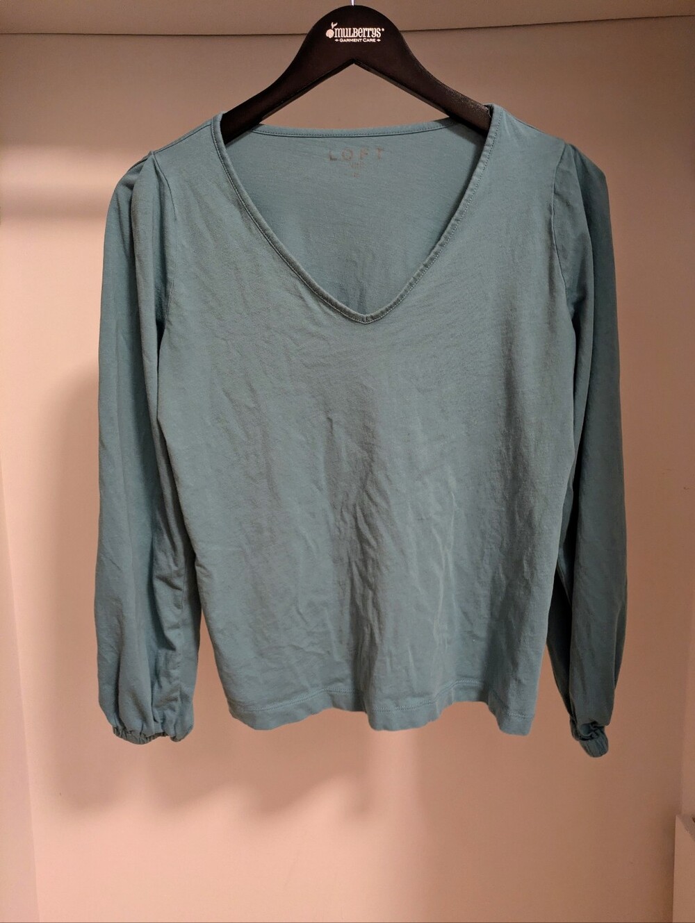 Loft gathered puff shoulder v-neck tee teal size M